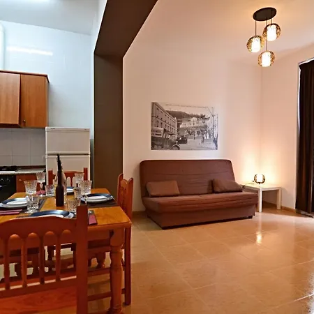 En La Montana - Fuente En Segures Apartment
